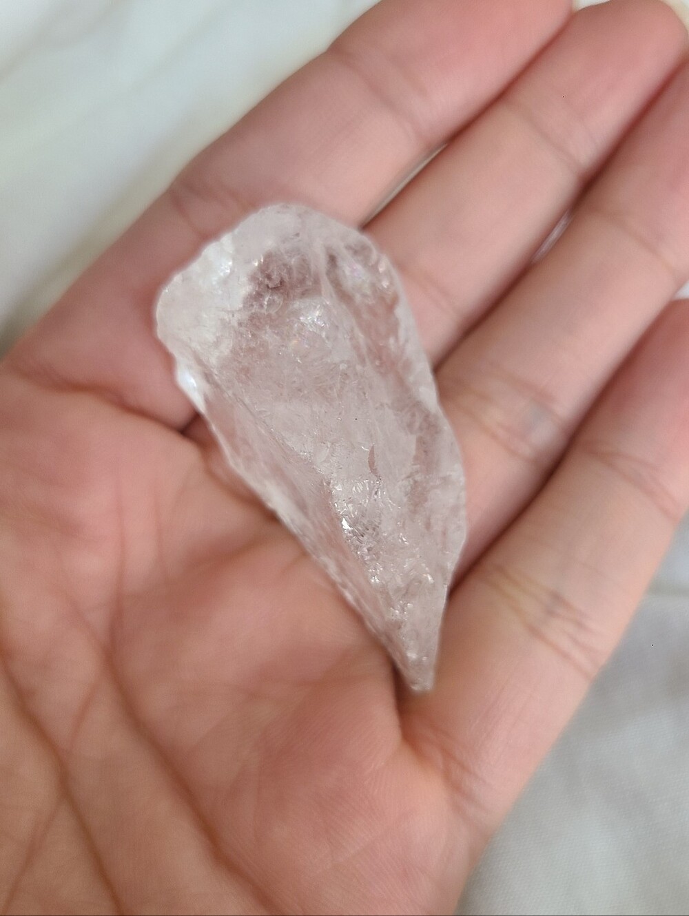 Raw Clear Quartz Crystal Point – Unpolished Natural Healing Crystal